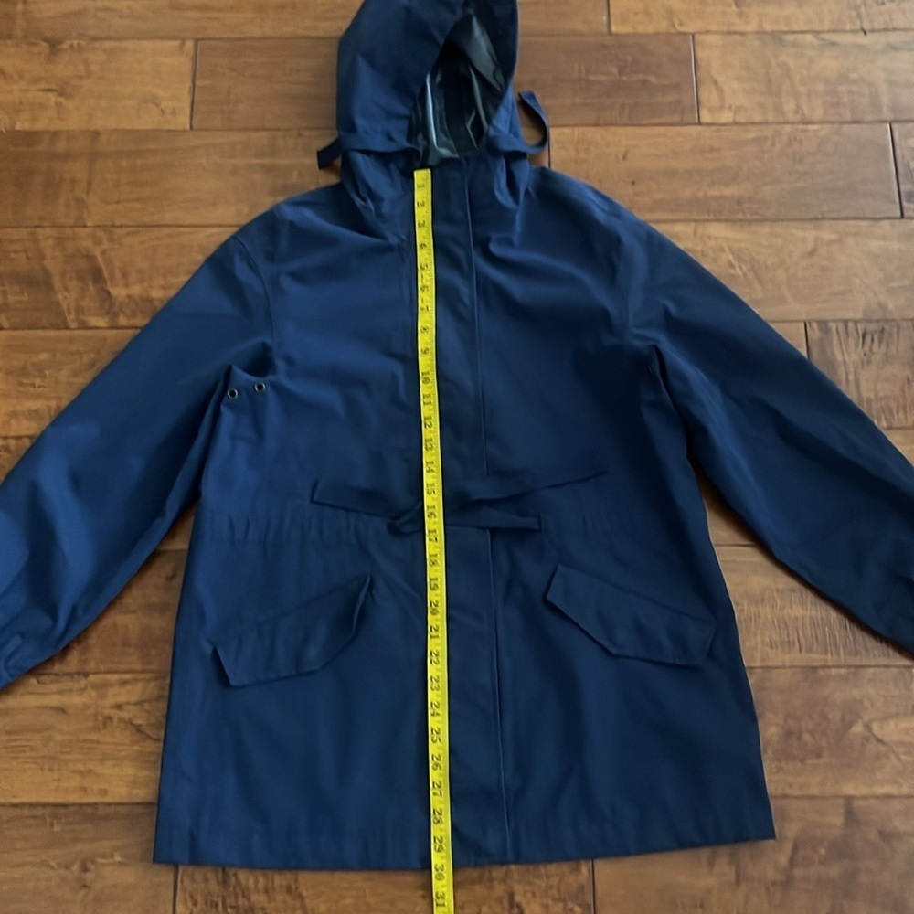 NWOT Madewell Waterproof Raincloud
Raincoat Navy Size S - Picture 11 of 16